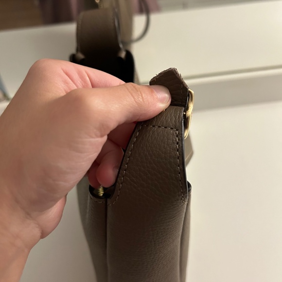 Coach - Picture 9 of 13